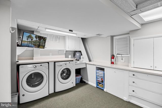 45 E RIDING DR, Cherry Hill, NJ 08003