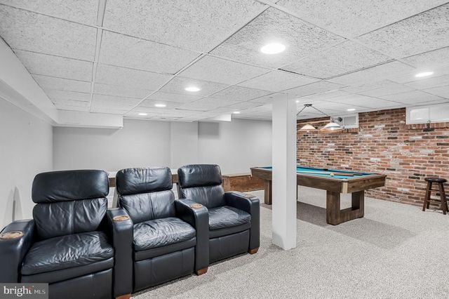 45 E RIDING DR, Cherry Hill, NJ 08003