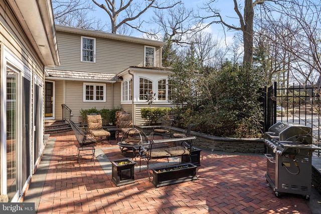 45 E RIDING DR, Cherry Hill, NJ 08003