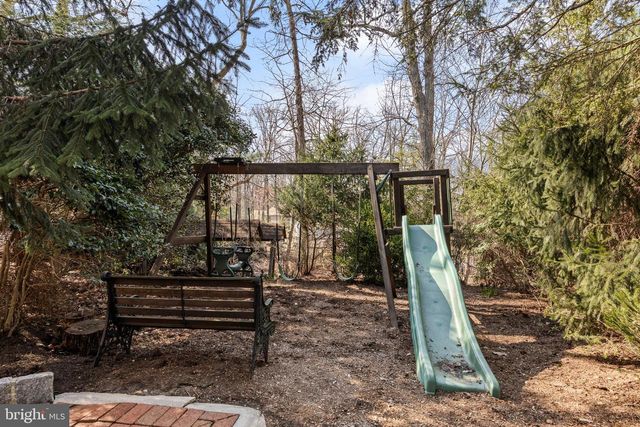 45 E RIDING DR, Cherry Hill, NJ 08003