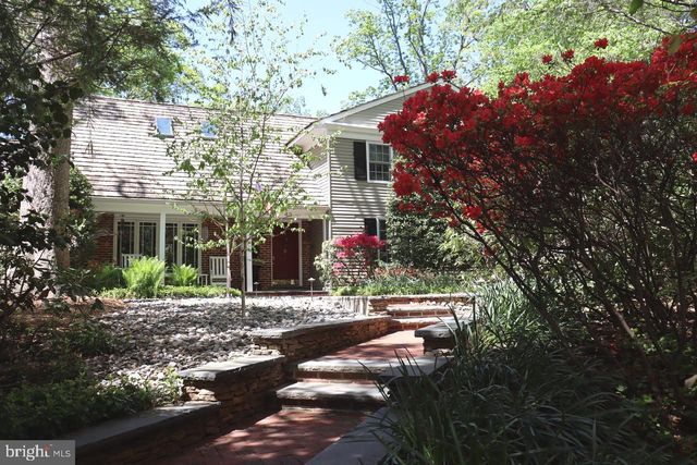 45 E RIDING DR, Cherry Hill, NJ 08003