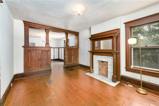3515 Woodland Avenue, Kansas City, MO 64109