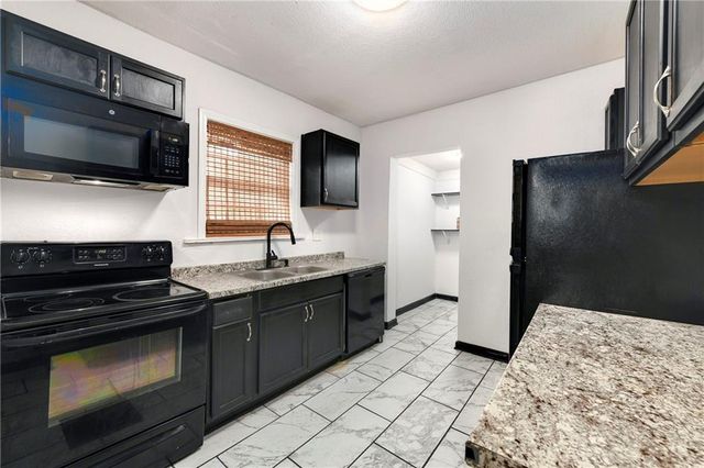 3515 Woodland Avenue, Kansas City, MO 64109