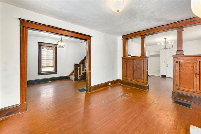 3515 Woodland Avenue, Kansas City, MO 64109