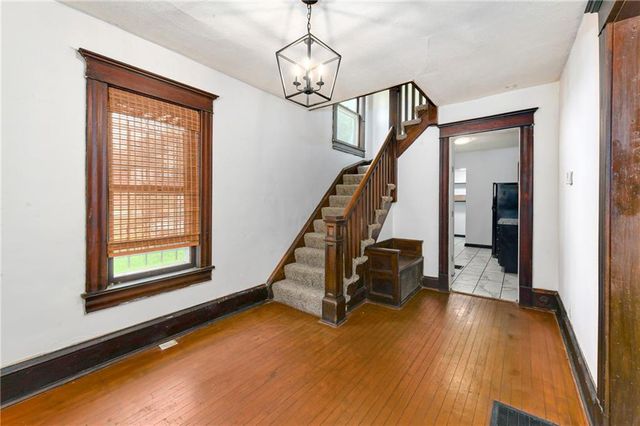 3515 Woodland Avenue, Kansas City, MO 64109