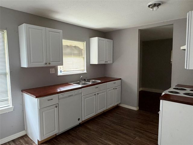 2516 12th Street, Galena Park, TX 77547