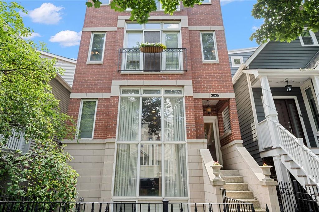 3035 N SEMINARY Avenue 2, Chicago, IL 60657 — photo 2
