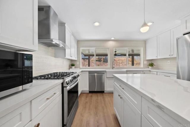 22586 Raspberry Lane, Wildomar, CA 92595