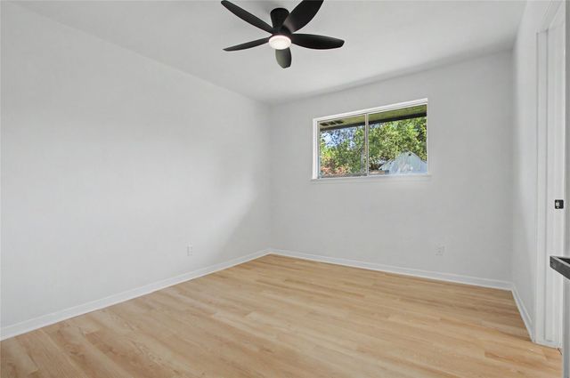1938 Barnsley Lane, Houston, TX 77088