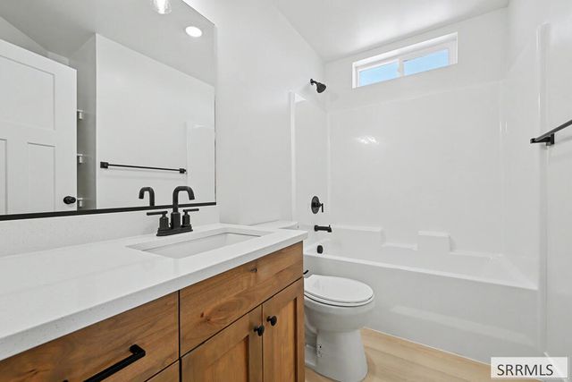 6876 Millbrook Drive, Idaho Falls, ID 83402