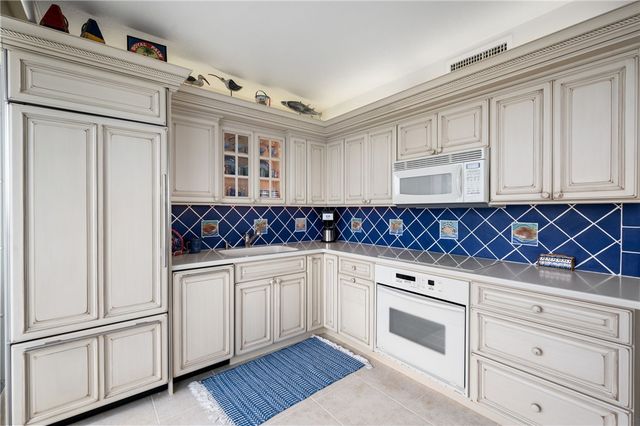 3554 Ocean Drive 904S, Vero Beach, FL 32963