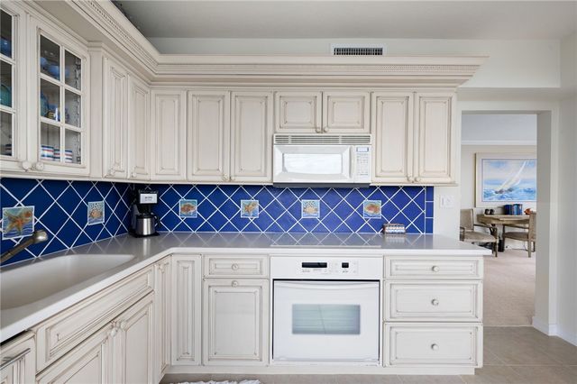 3554 Ocean Drive 904S, Vero Beach, FL 32963