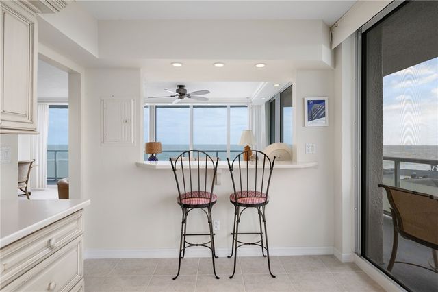 3554 Ocean Drive 904S, Vero Beach, FL 32963