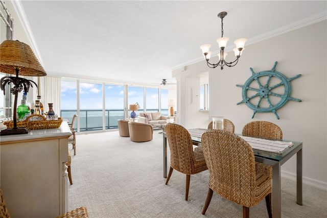 3554 Ocean Drive 904S, Vero Beach, FL 32963