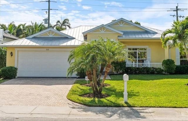732 7th AVE N, Naples, FL 34102