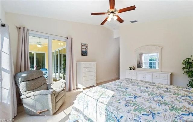 732 7th AVE N, Naples, FL 34102