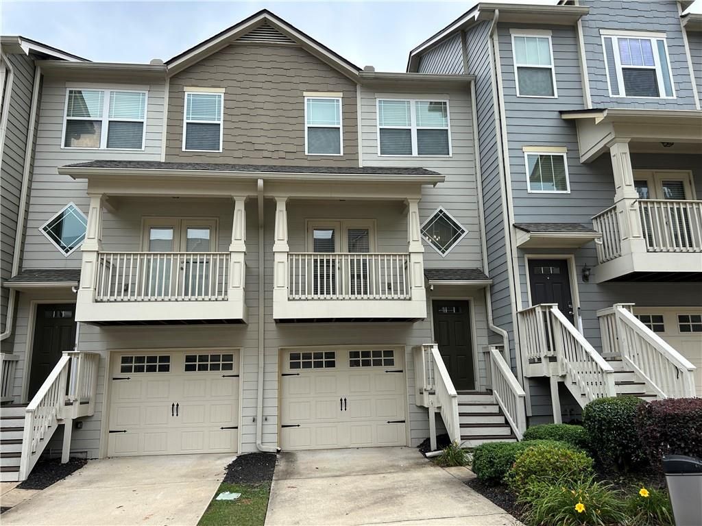 3015 Liberty NW Way, Atlanta, GA 30318