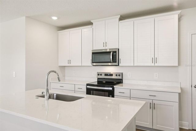 867 SUNSHOWER DRIVE, Haines City, FL 33844