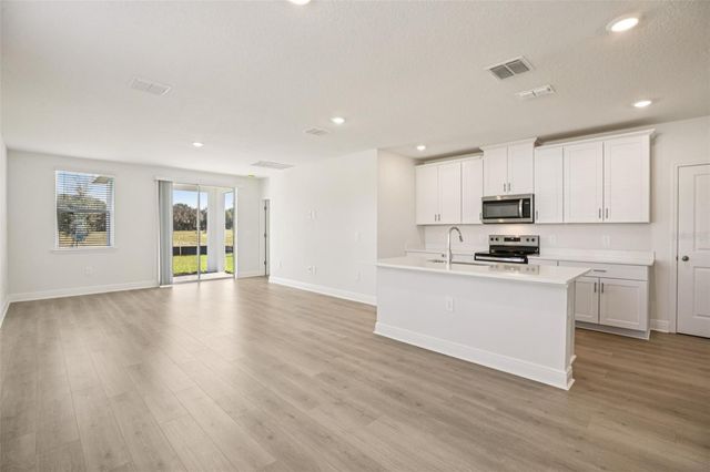 867 SUNSHOWER DRIVE, Haines City, FL 33844