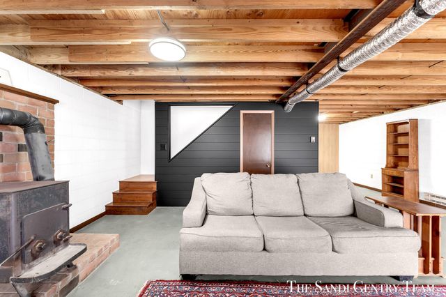 4050 W Orchard Drive, Hart Twp, MI 49420