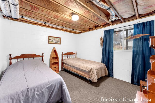 4050 W Orchard Drive, Hart Twp, MI 49420