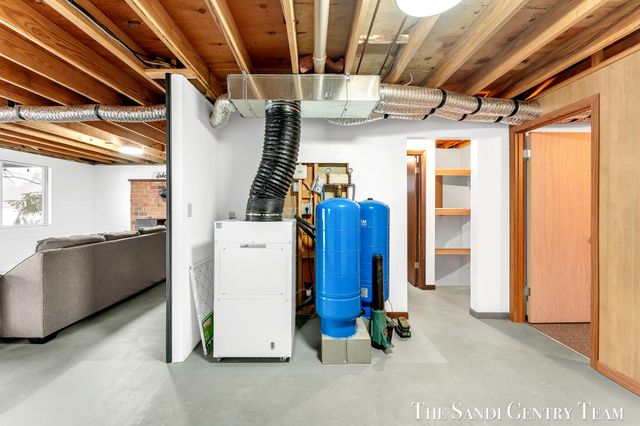 4050 W Orchard Drive, Hart Twp, MI 49420