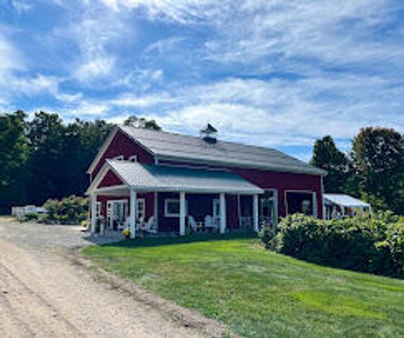 4050 W Orchard Drive, Hart Twp, MI 49420