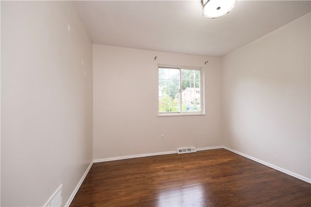 143 Edgewood Drive, Brighton Twp, PA 15009