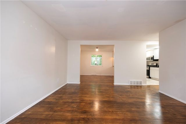 143 Edgewood Drive, Brighton Twp, PA 15009