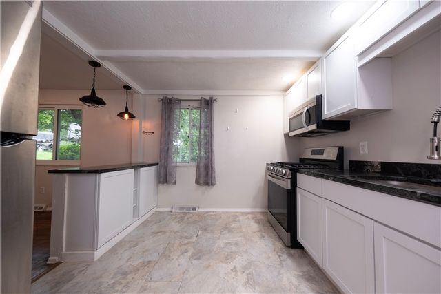 143 Edgewood Drive, Brighton Twp, PA 15009