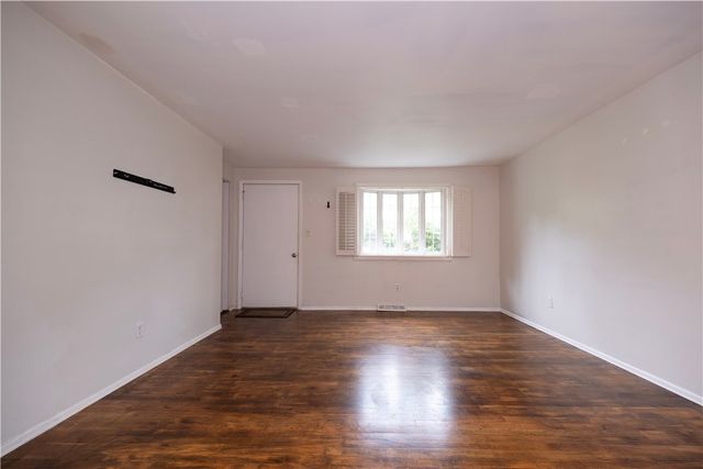 143 Edgewood Drive, Brighton Twp, PA 15009