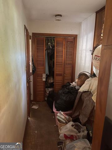 1550 Greenbrook Drive, Austell, GA 30168