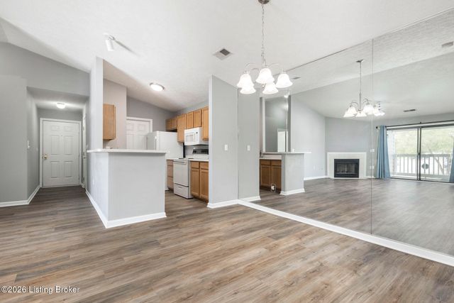 410 Ethridge Ave 207, Louisville, KY 40223