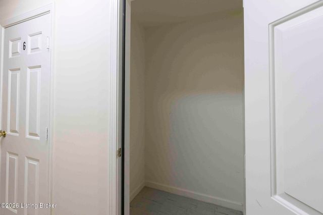 410 Ethridge Ave 207, Louisville, KY 40223