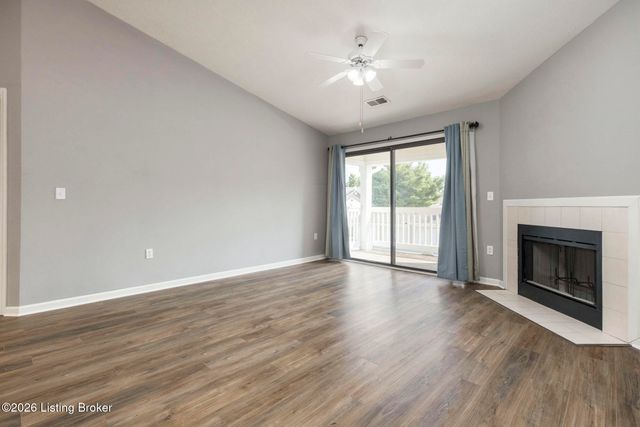 410 Ethridge Ave 207, Louisville, KY 40223