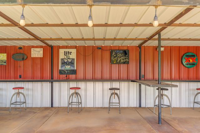 7913 N F M 1264, Lubbock, TX 79415