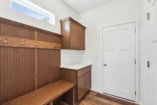 1286 Olde Highlander DRIVE, Oconomowoc, WI 53066