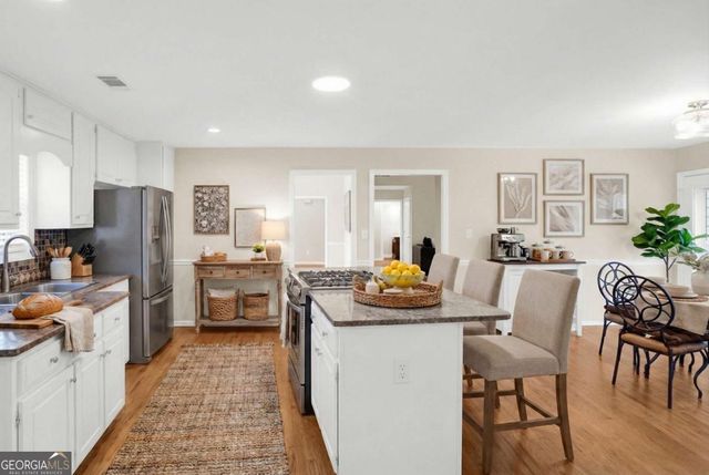 460 Holly Hills Lane, Mcdonough, GA 30252