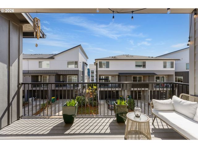 17312 Sw KITE Ln, Beaverton, OR 97007