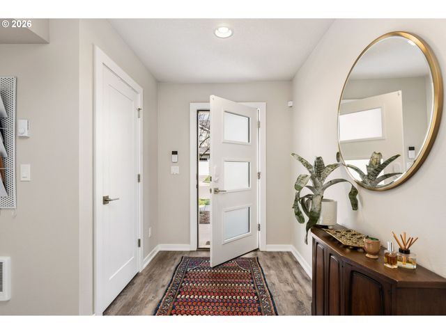 17312 Sw KITE Ln, Beaverton, OR 97007