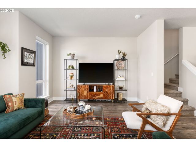 17312 Sw KITE Ln, Beaverton, OR 97007