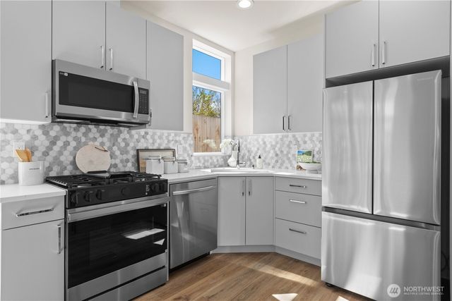 5515 A 9th Avenue NW, Seattle, WA 98107