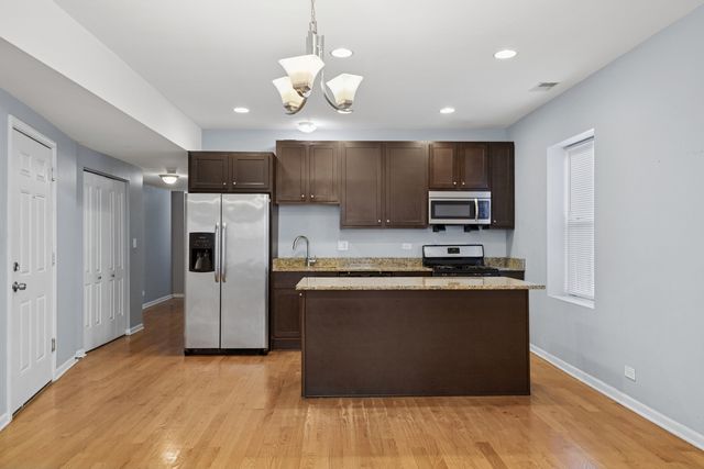 9222 S Laflin Street 3N, Chicago, IL 60620