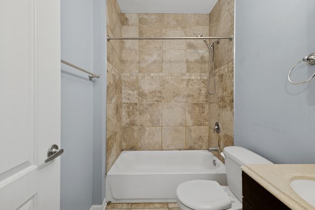 9222 S Laflin Street 3N, Chicago, IL 60620