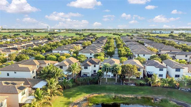 3401 SE 5th St, Homestead, FL 33033