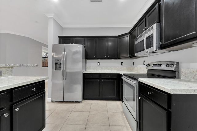 3401 SE 5th St, Homestead, FL 33033