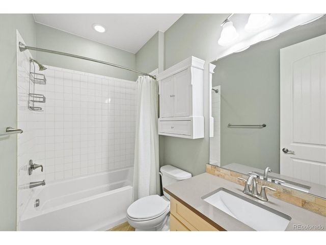 10665 Montecito Dr, Lone Tree, CO 80124