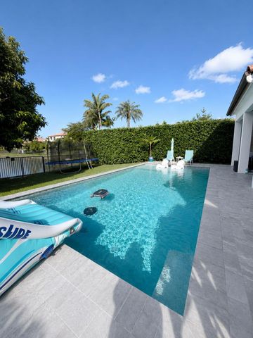 8408 NW 40th Street, Cooper City, FL 33024