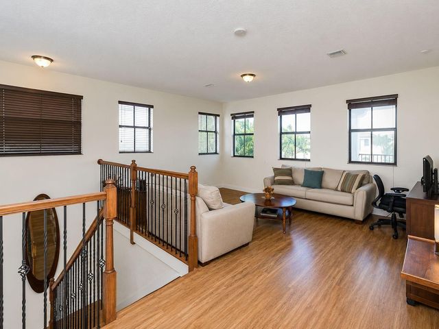8408 NW 40th Street, Cooper City, FL 33024