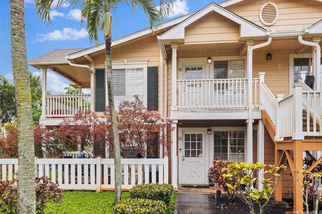 94-586 Lumiauau Street 201, Waipahu, HI 96797